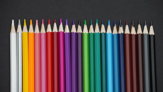 曾有一家初 曾有一家初